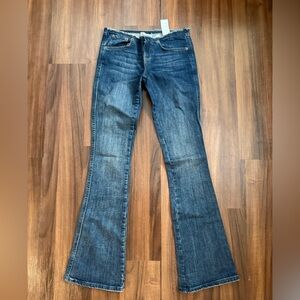 Raw Hem Waistline Lowrise Jeans